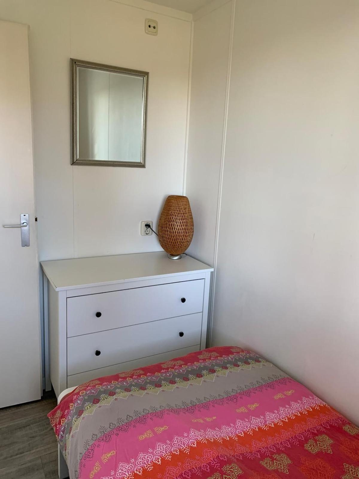 Rural Chalet Aan De Vecht Near Amsterdam Nigtevecht Екстериор снимка